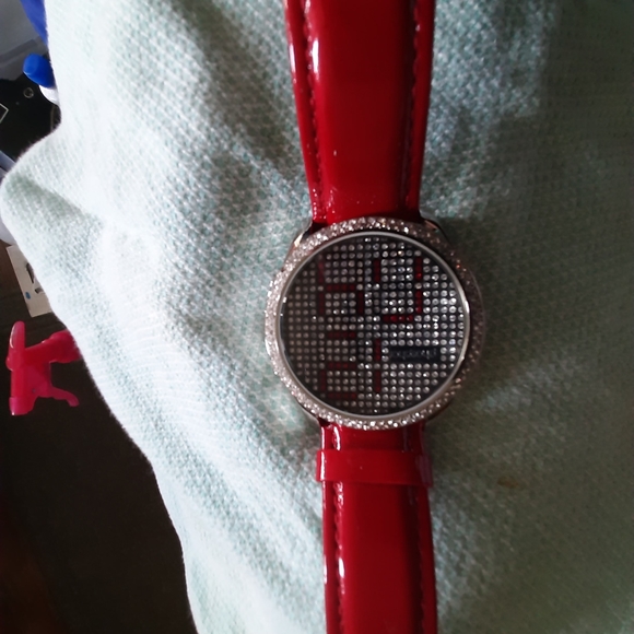 Phosphor Swarovski Crystals Watch - Picture 4 of 4